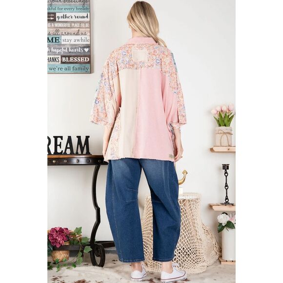 BlueVelvet Oversized Mixed Fabric Top in Pink-Beige Size S - Picture 3 of 8